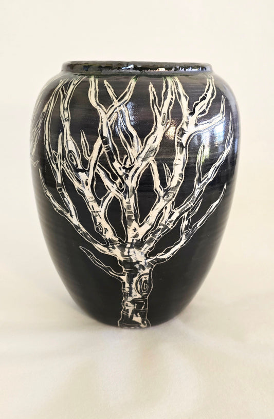 Stoneware Vase with Sgraffito Tree Design – Obsidian Glaze Finish